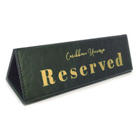 Резерв стола табличка из зеленой экокожи с тиснением золотой фольгой