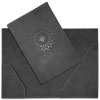 Мягкие чековые счет папки из серой эко кожи, двумя карманами, прошитые нитками, с тиснением логотипа на обложке